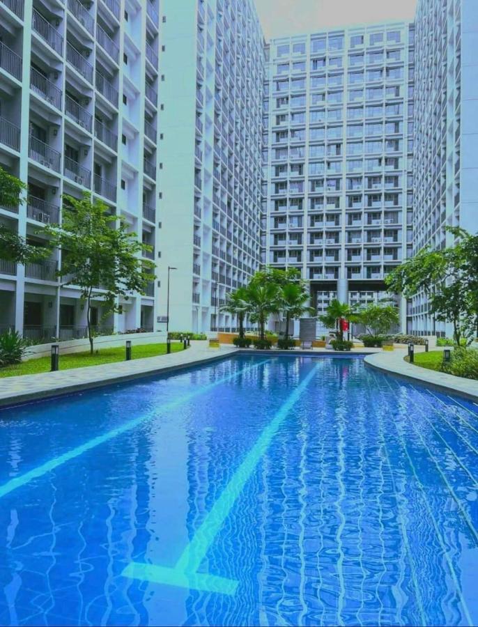 פאסאי Deluxe Suites Razelles 2 At Shore 2 Residences Tower 1 מראה חיצוני תמונה
