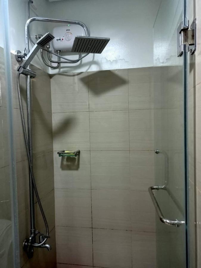 פאסאי Deluxe Suites Razelles 2 At Shore 2 Residences Tower 1 מראה חיצוני תמונה